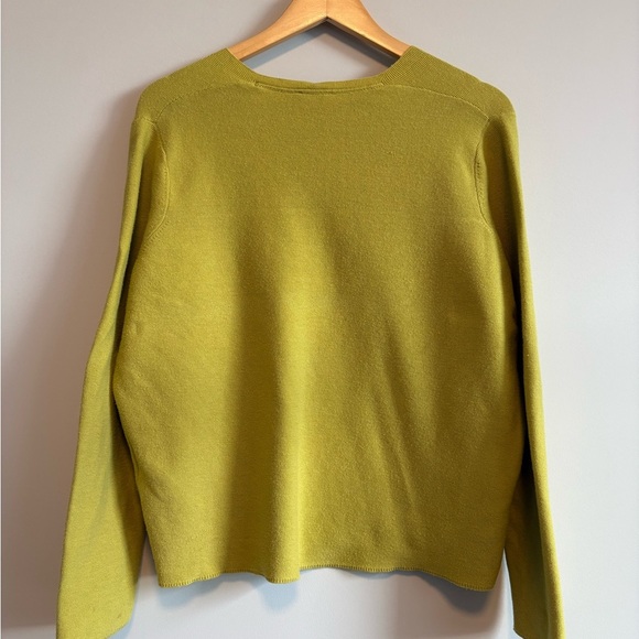 Gerry Weber Chartreuse V-Neck Knit Sweater | Size 12 - Picture 6 of 8